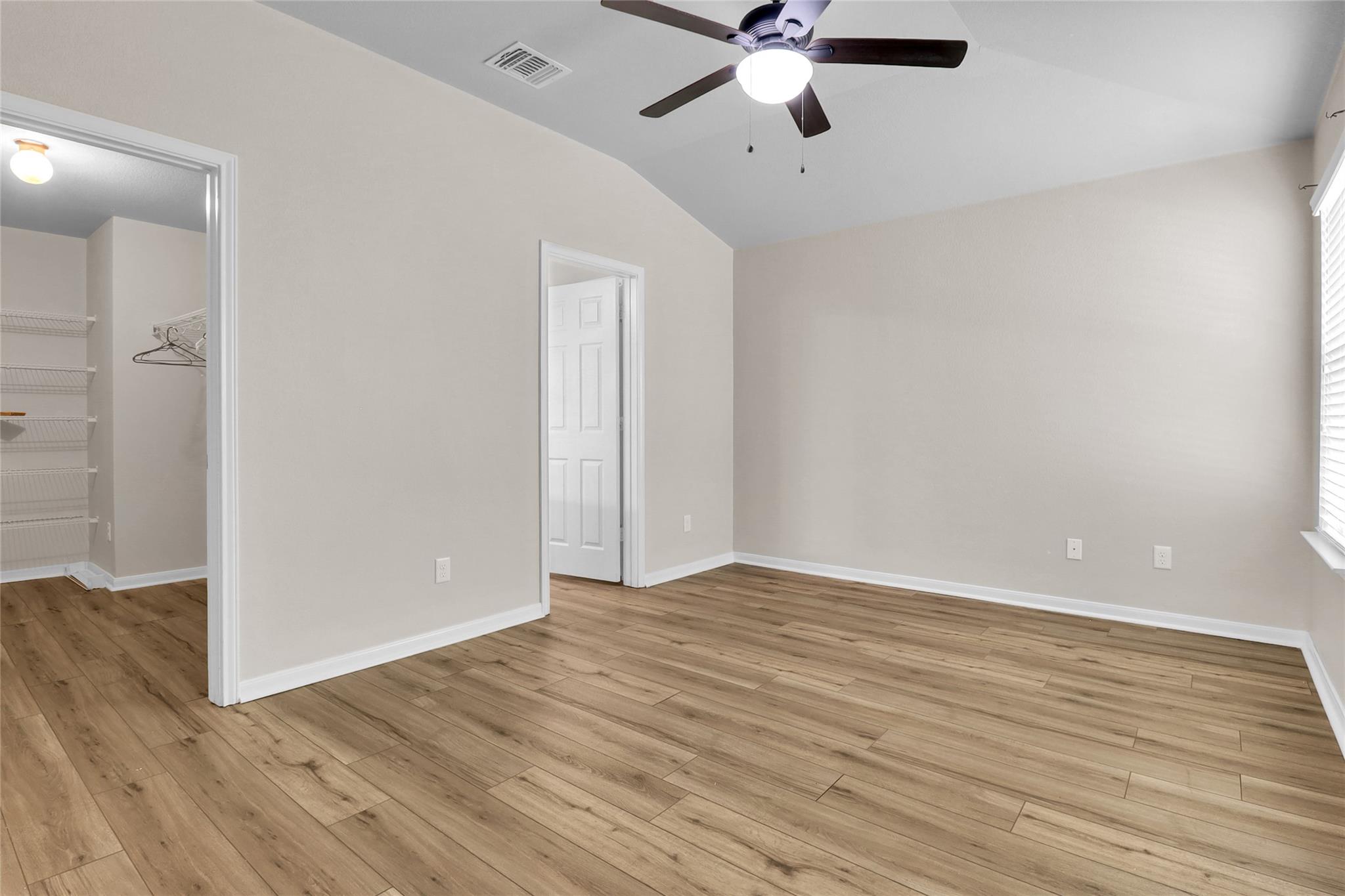 165 Cazador Dr, San Marcos, TX 78666