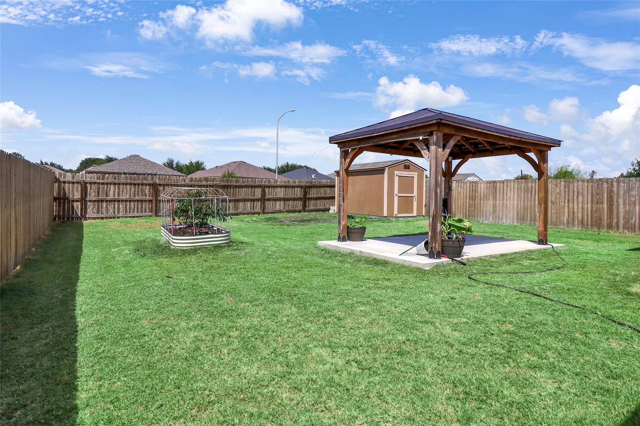 165 Cazador Dr, San Marcos, TX 78666