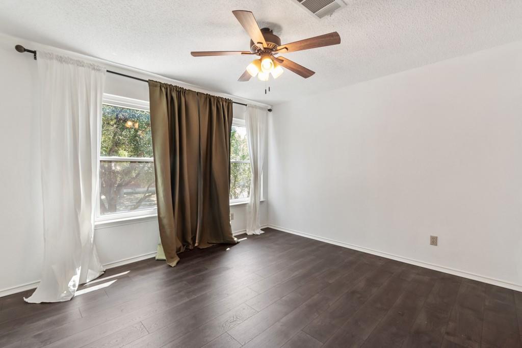 1305 Cedar Brook Dr, Cedar Park, TX 78613