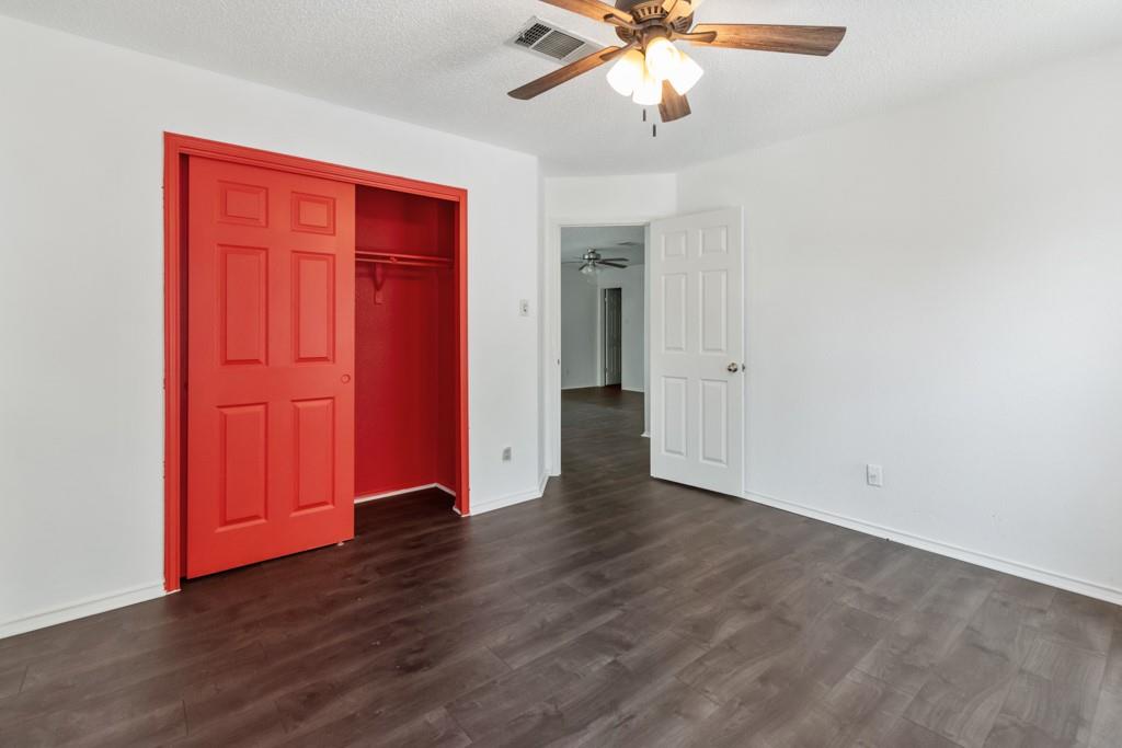 1305 Cedar Brook Dr, Cedar Park, TX 78613