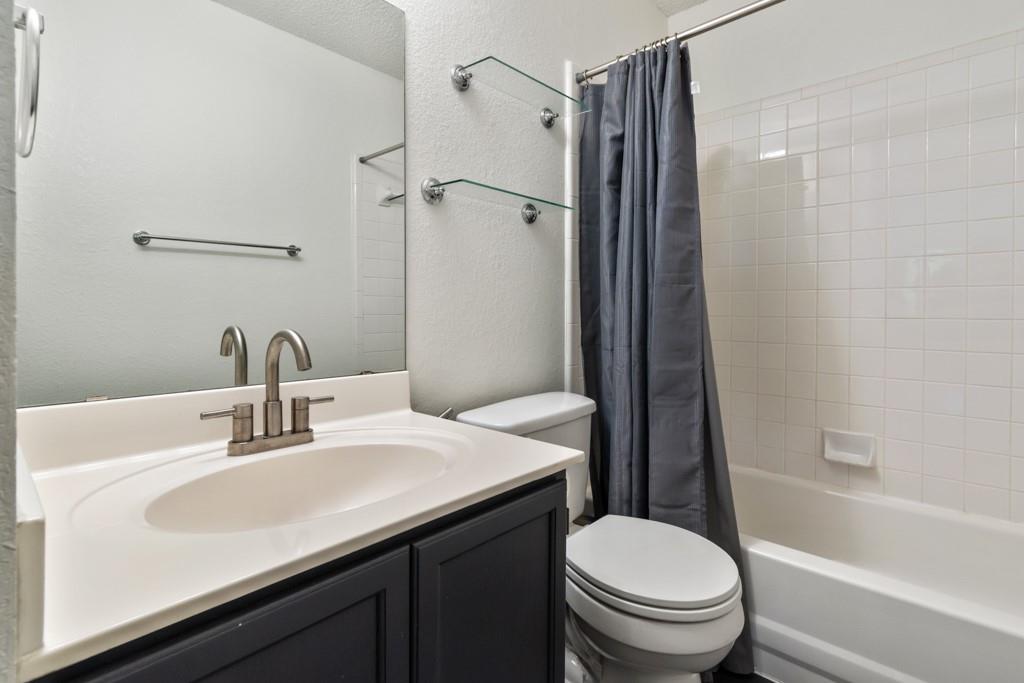 1305 Cedar Brook Dr, Cedar Park, TX 78613