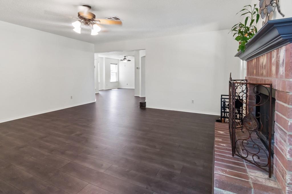 1305 Cedar Brook Dr, Cedar Park, TX 78613