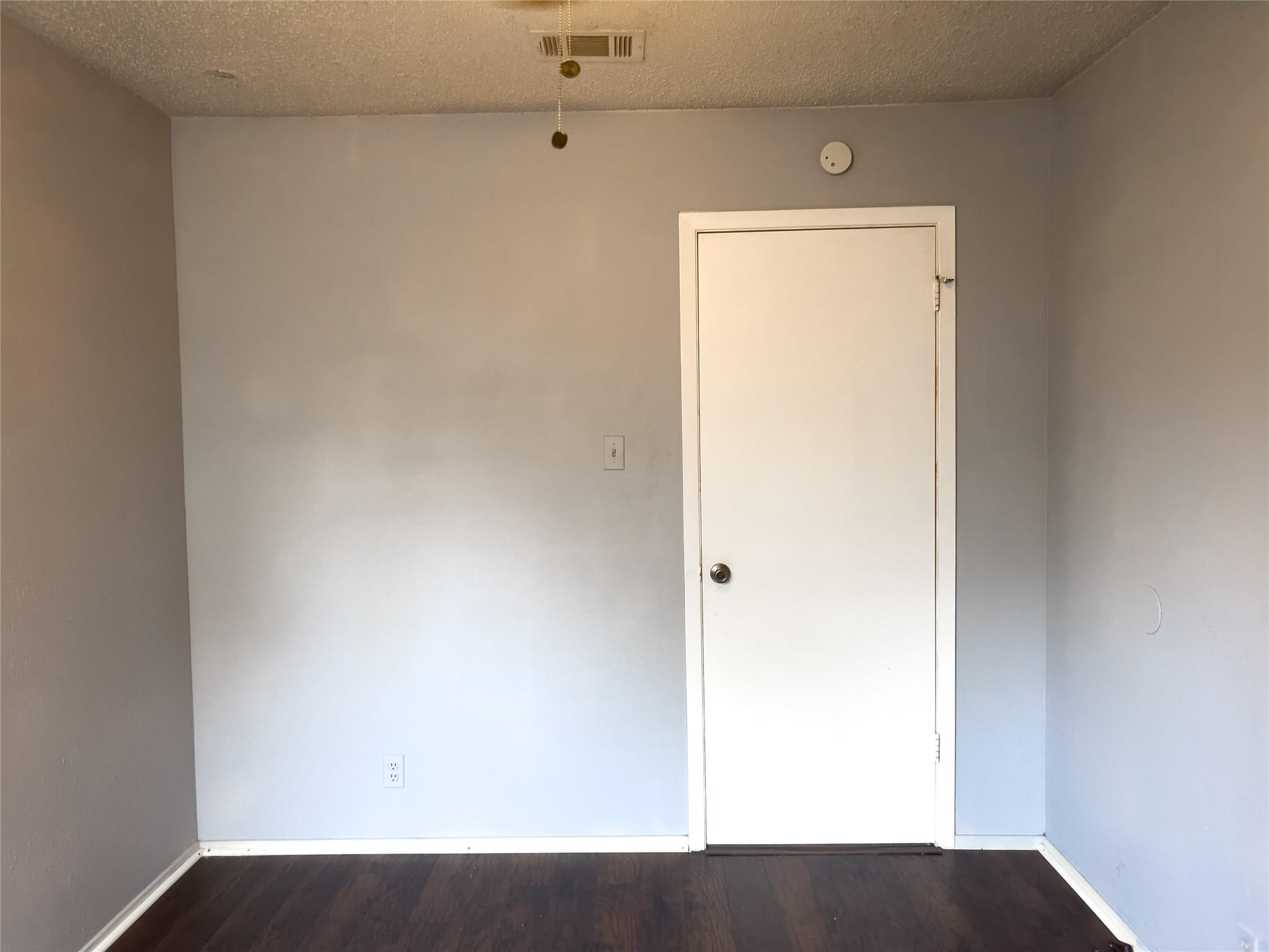 901 Taulbee Ln # D, Austin, TX 78757