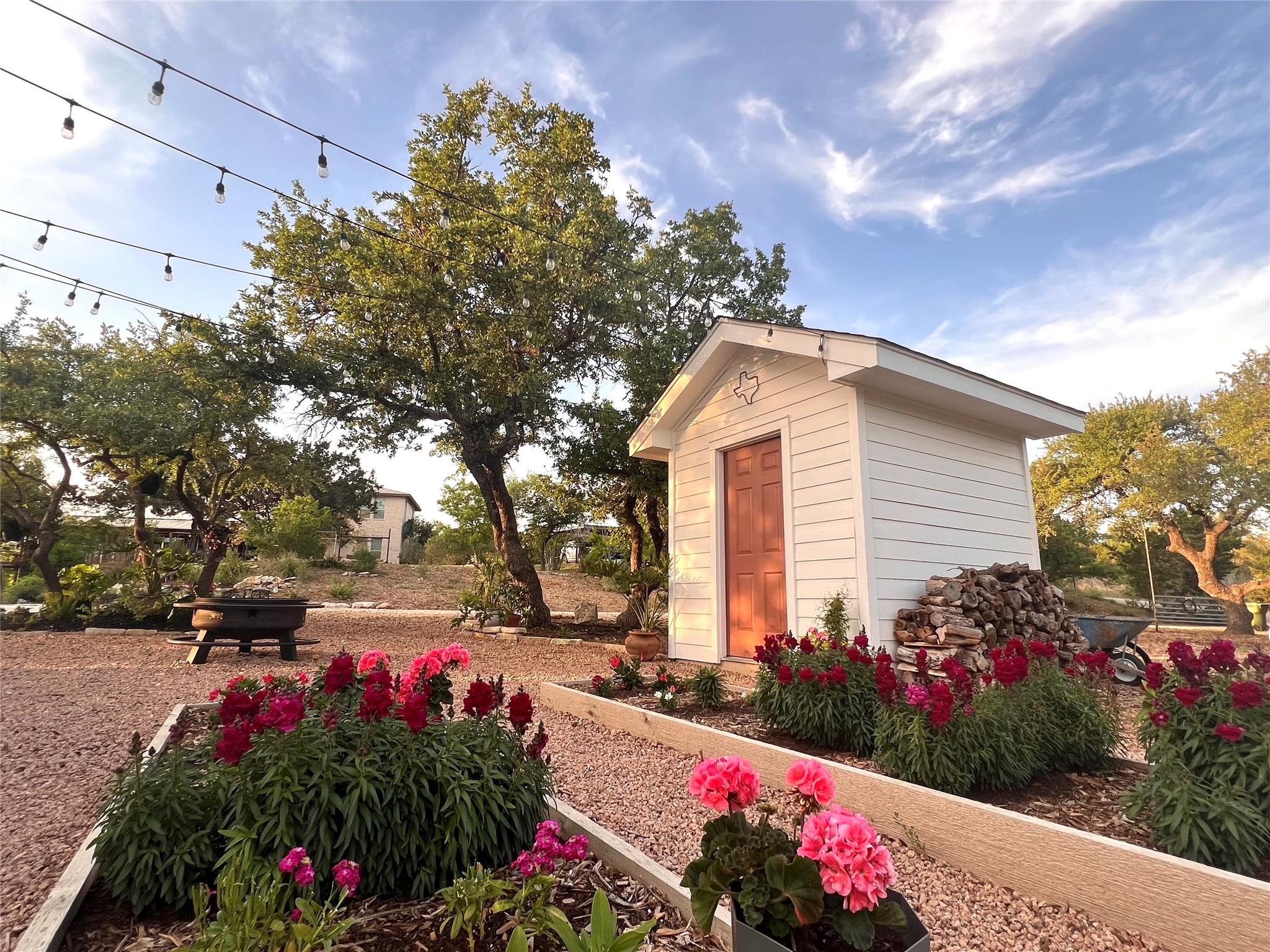 7197 Mount Sharp Rd, Wimberley, TX 78676