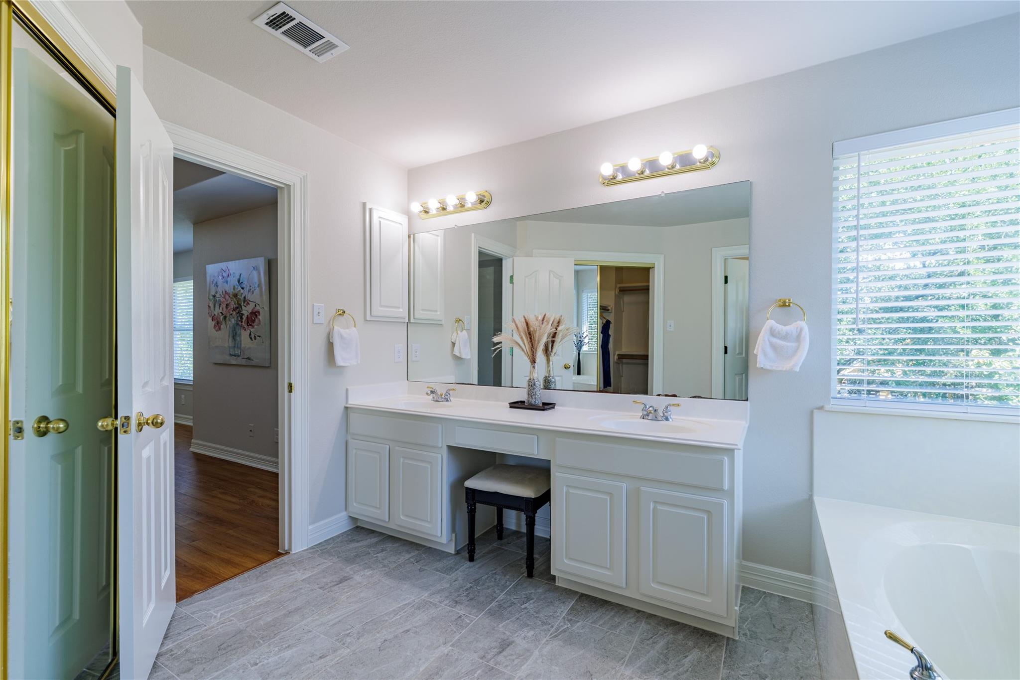 205 Ridge Run Ct, Georgetown, TX 78628