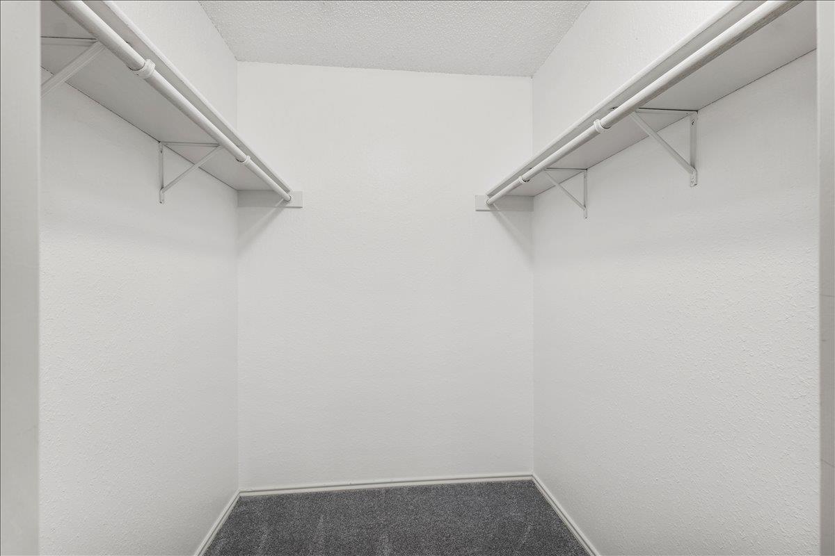 12000 Lincolnshire Dr, Austin, TX 78758