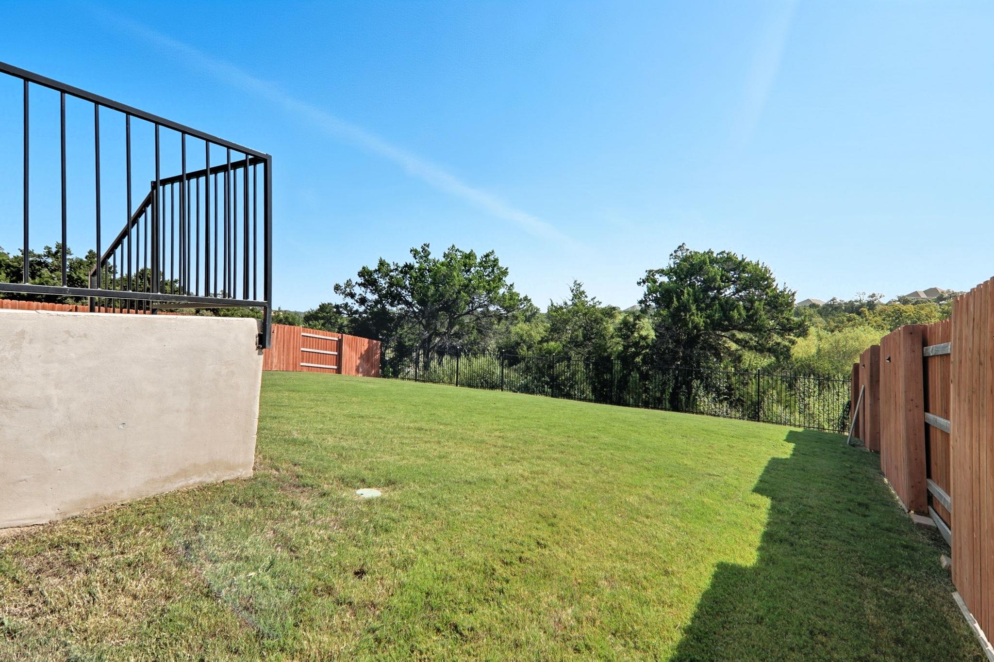 501 Barton Run Dr, Georgetown, TX 78628