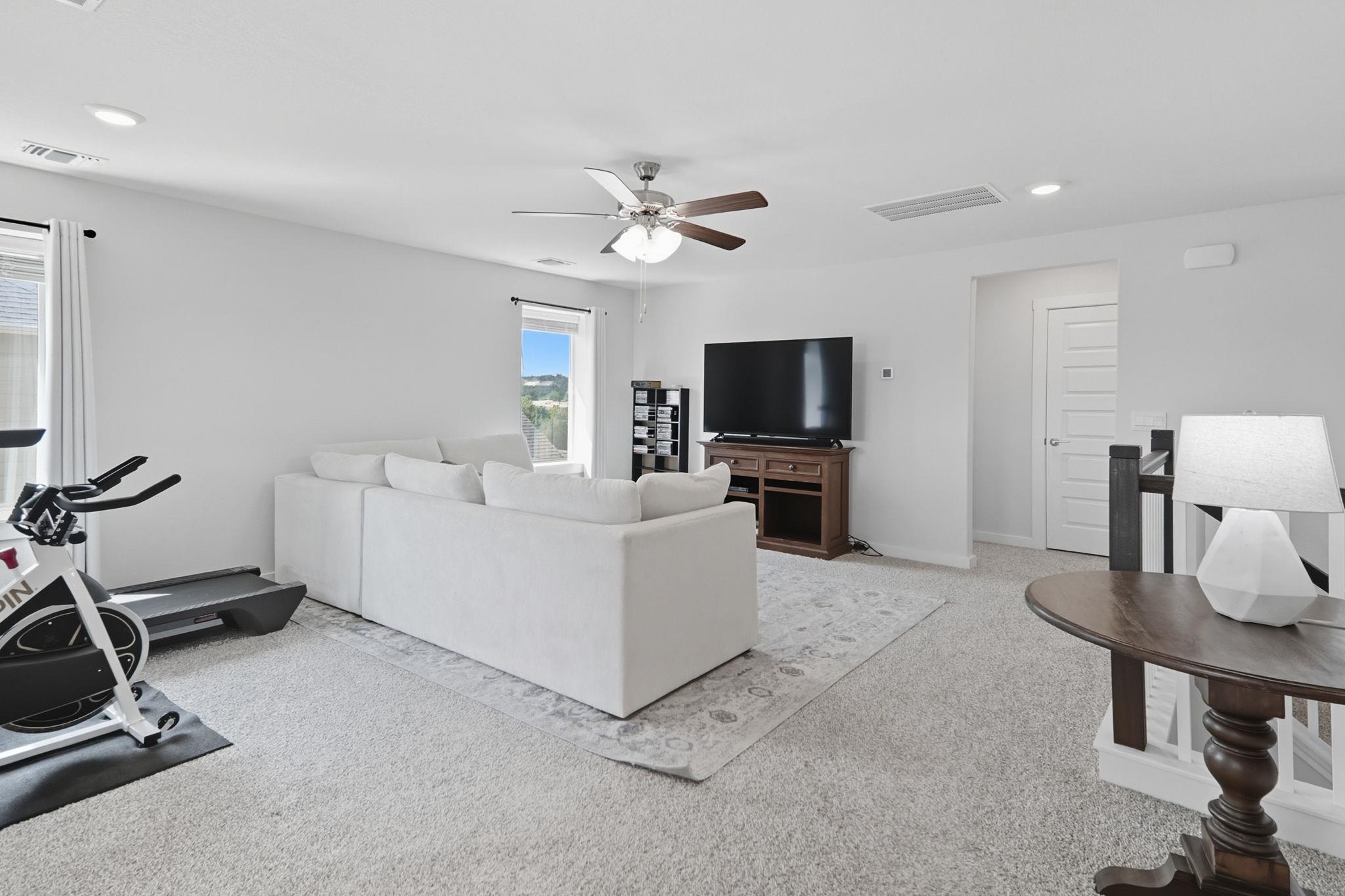 501 Barton Run Dr, Georgetown, TX 78628