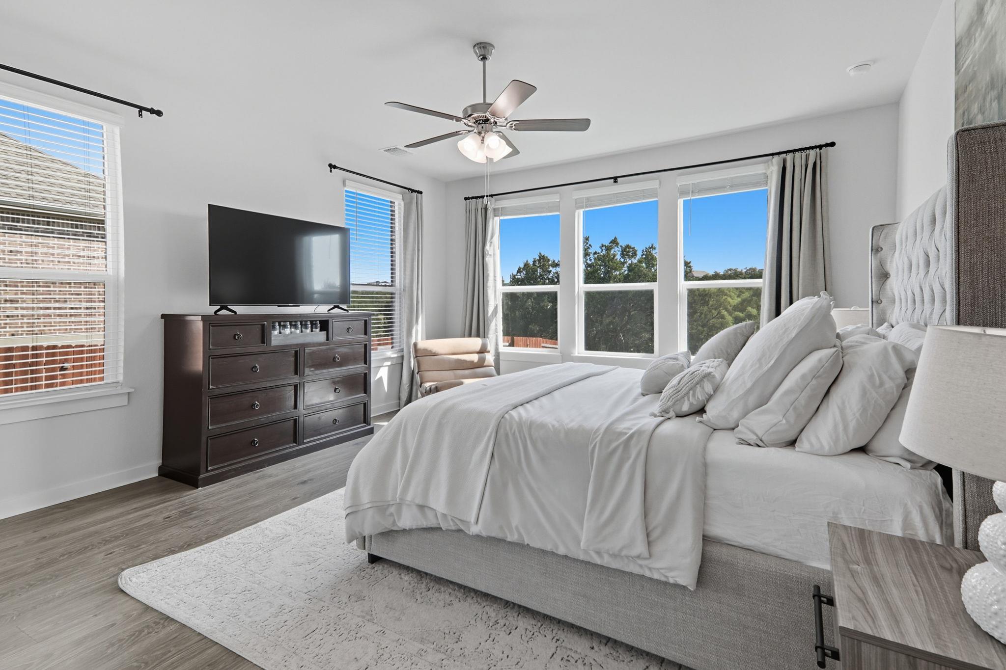 501 Barton Run Dr, Georgetown, TX 78628