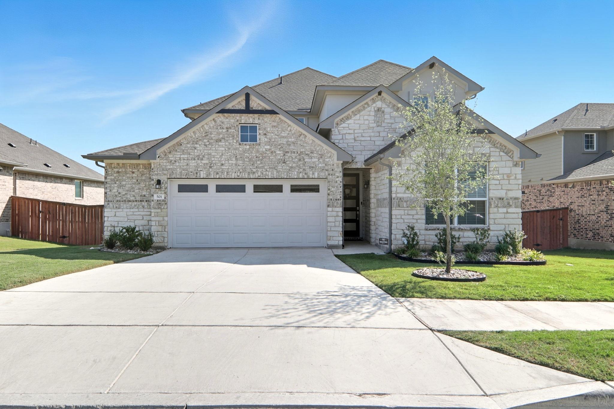 501 Barton Run Dr, Georgetown, TX 78628