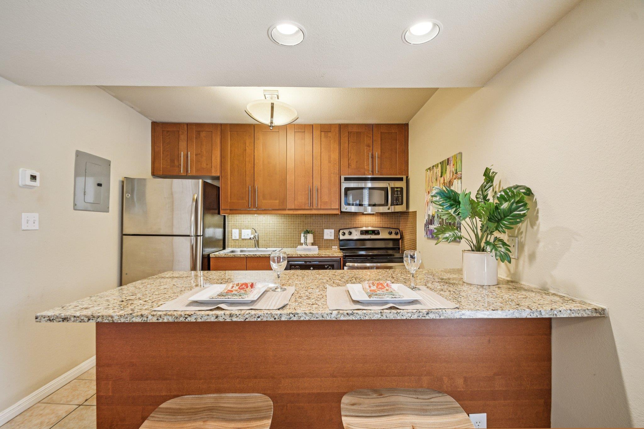 7685 Northcross Dr # 329, Austin, TX 78757