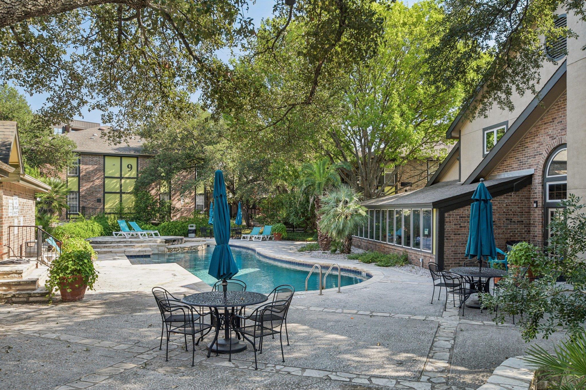 7685 Northcross Dr # 329, Austin, TX 78757