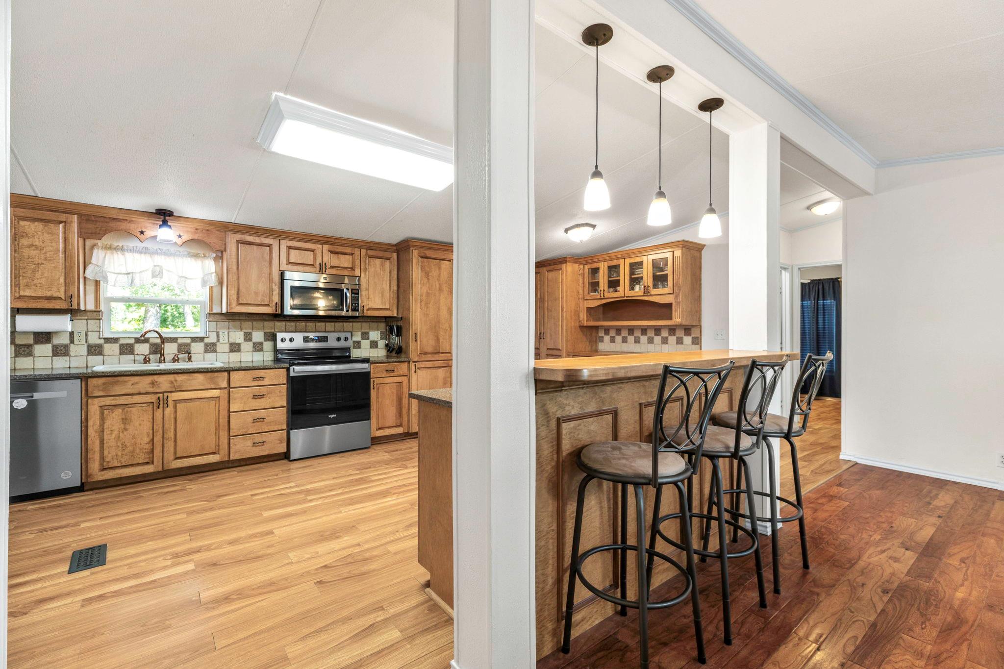 1159 Old Lytton Springs Rd, Lockhart, TX 78644