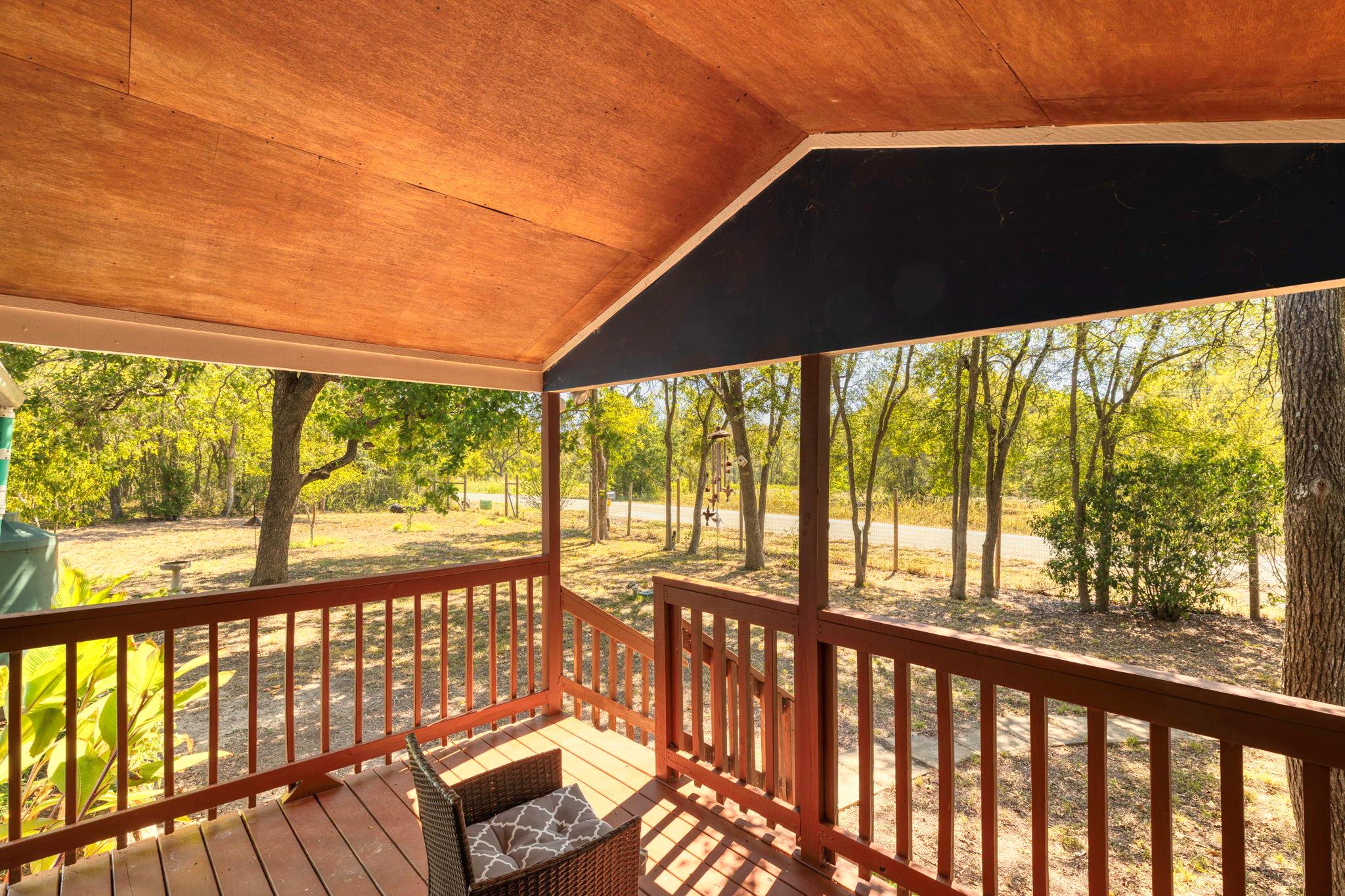 1159 Old Lytton Springs Rd, Lockhart, TX 78644