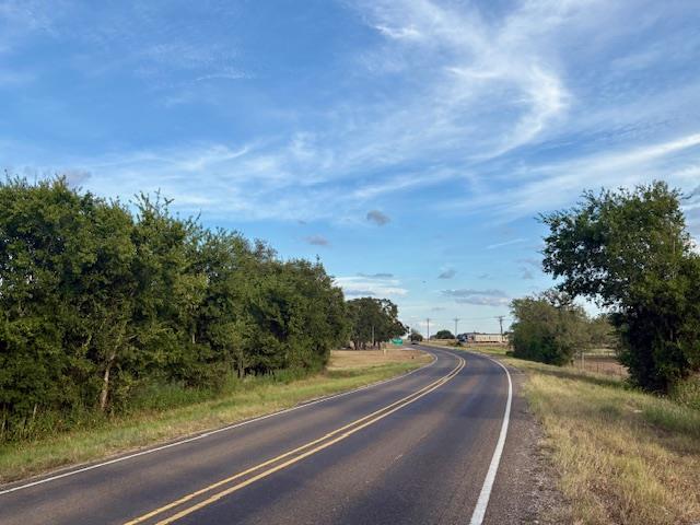 1447 FM 713, Lockhart, TX 78644