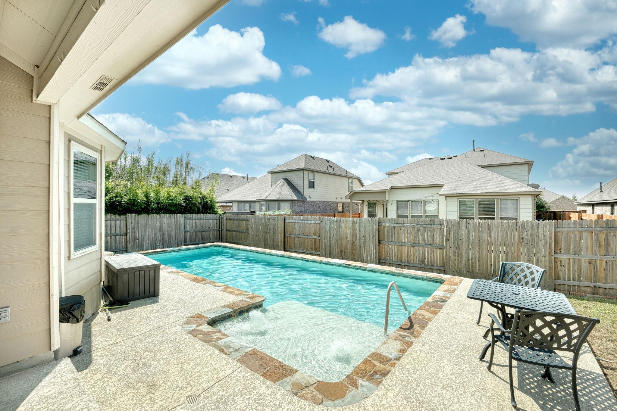 3321 De Torres Cir, Round Rock, TX 78665