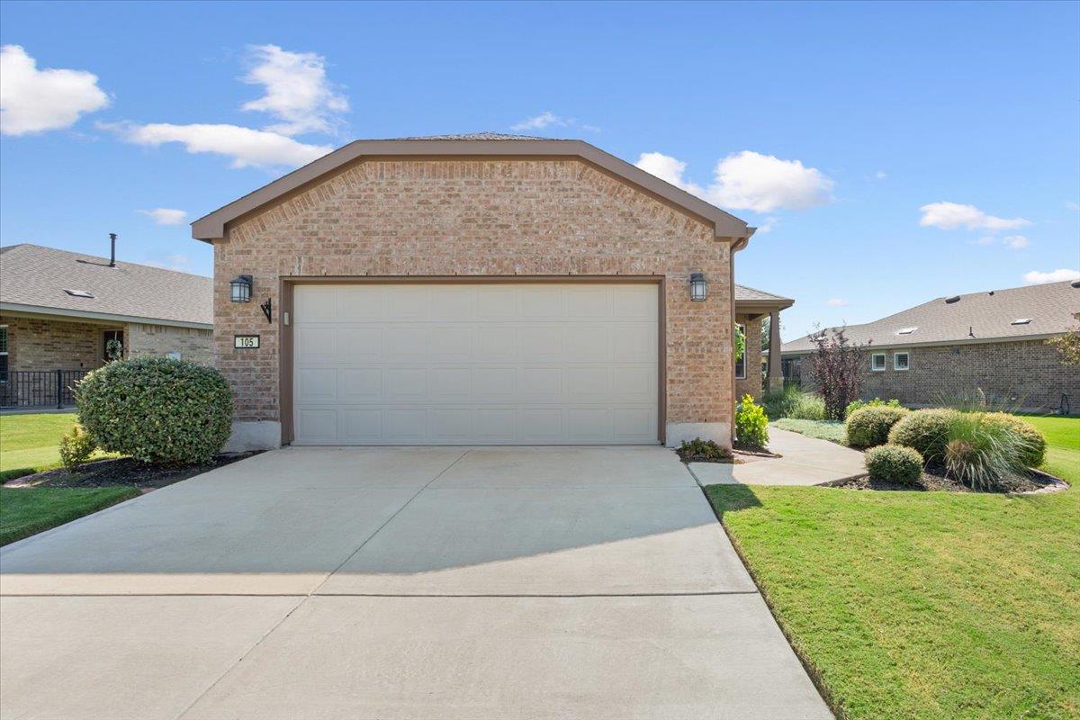 105 Comal Ln, Georgetown, TX 78633