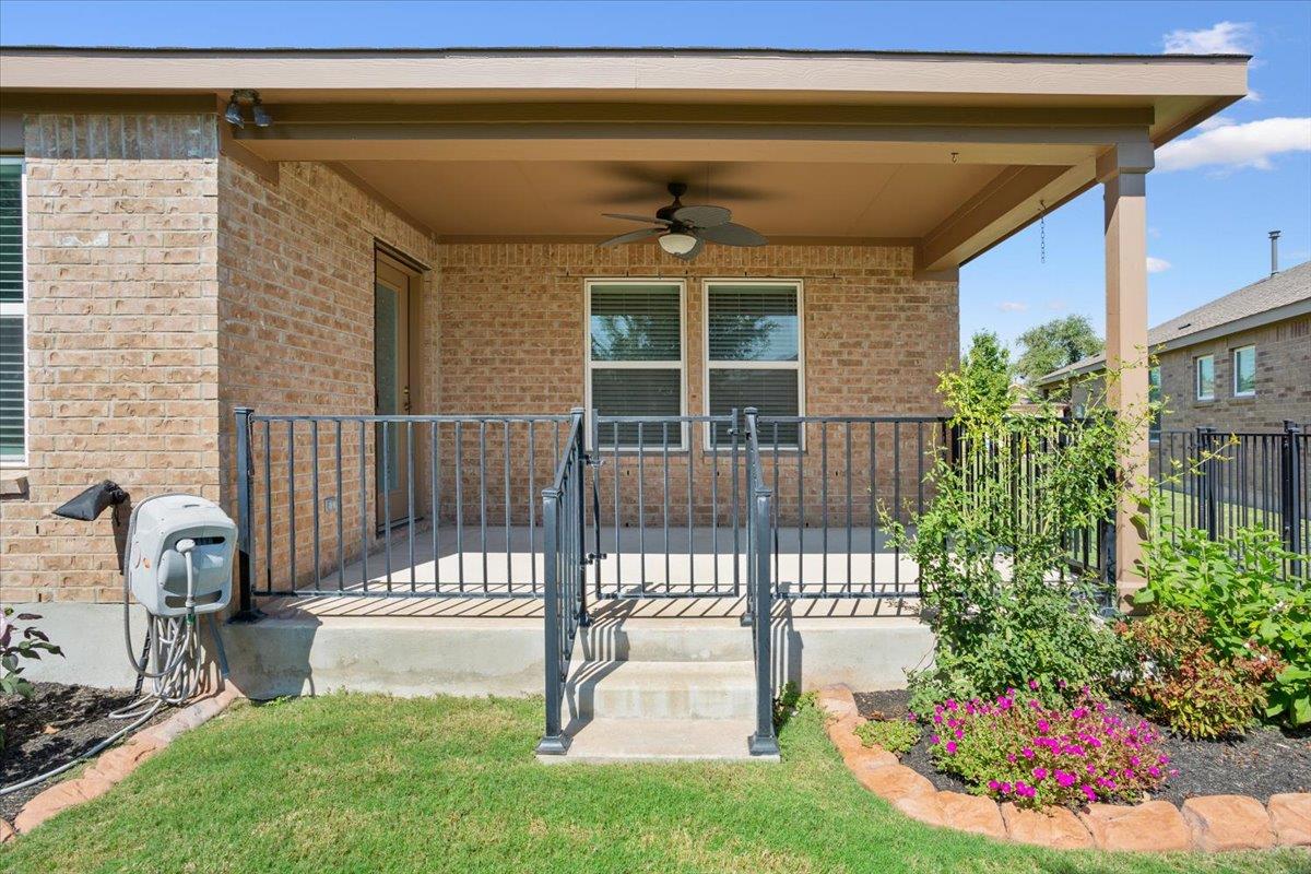 105 Comal Ln, Georgetown, TX 78633