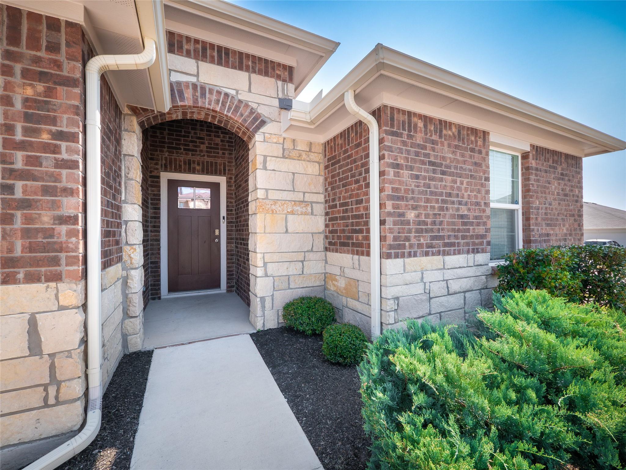 369 Empress Tree Dr, Leander, TX 78641