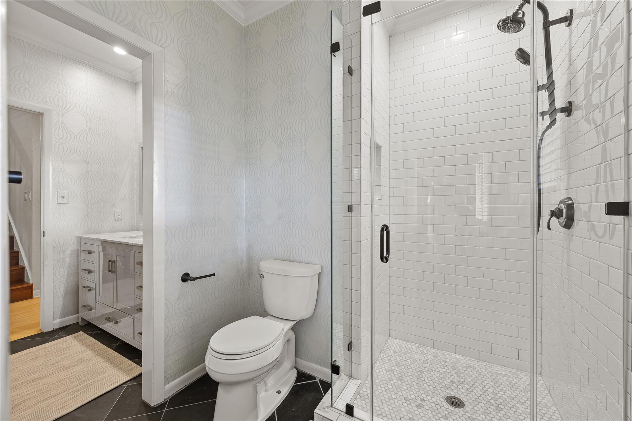 806 Rock Creek Dr, West Lake Hills, TX 78746