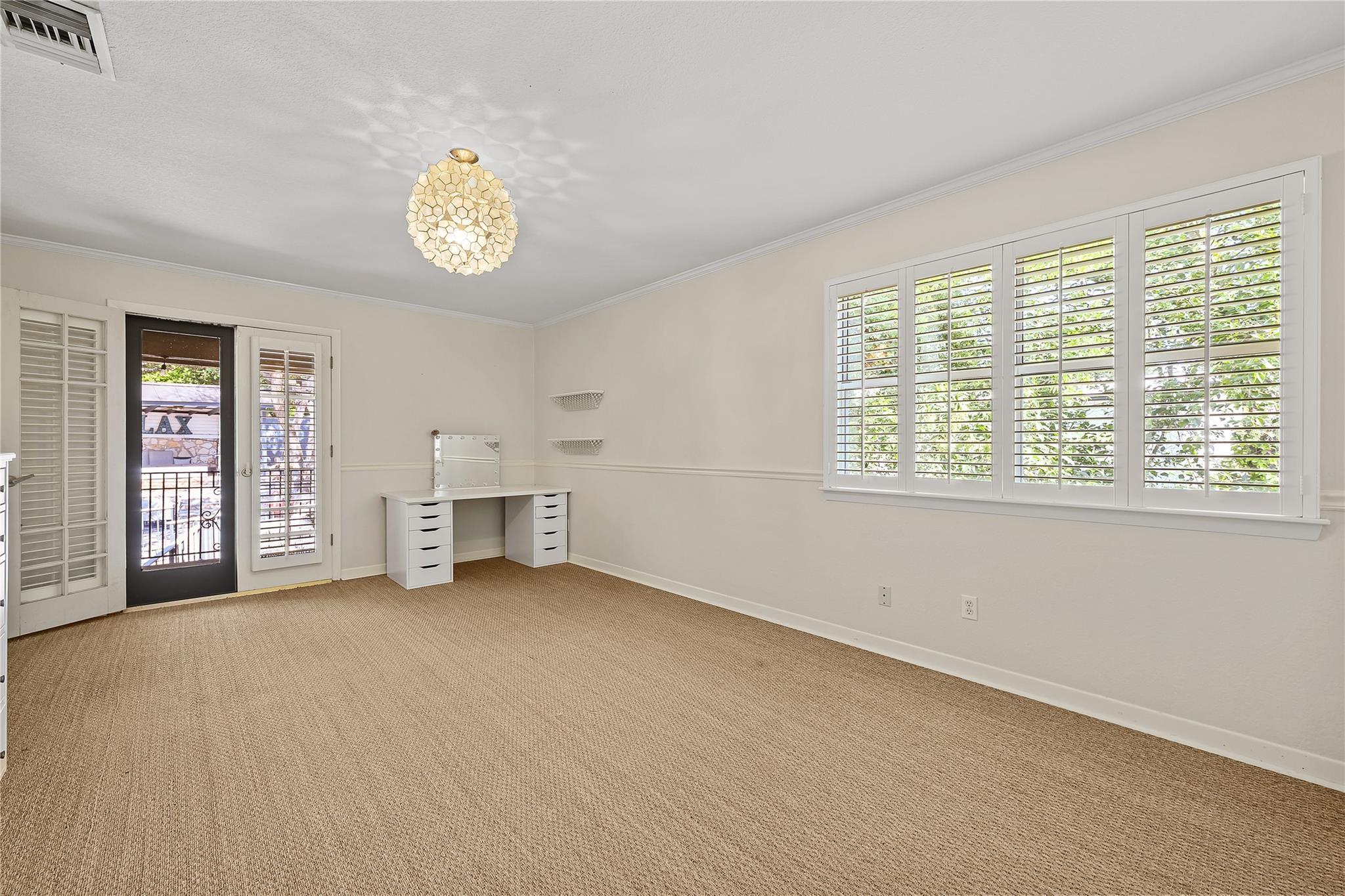 806 Rock Creek Dr, West Lake Hills, TX 78746