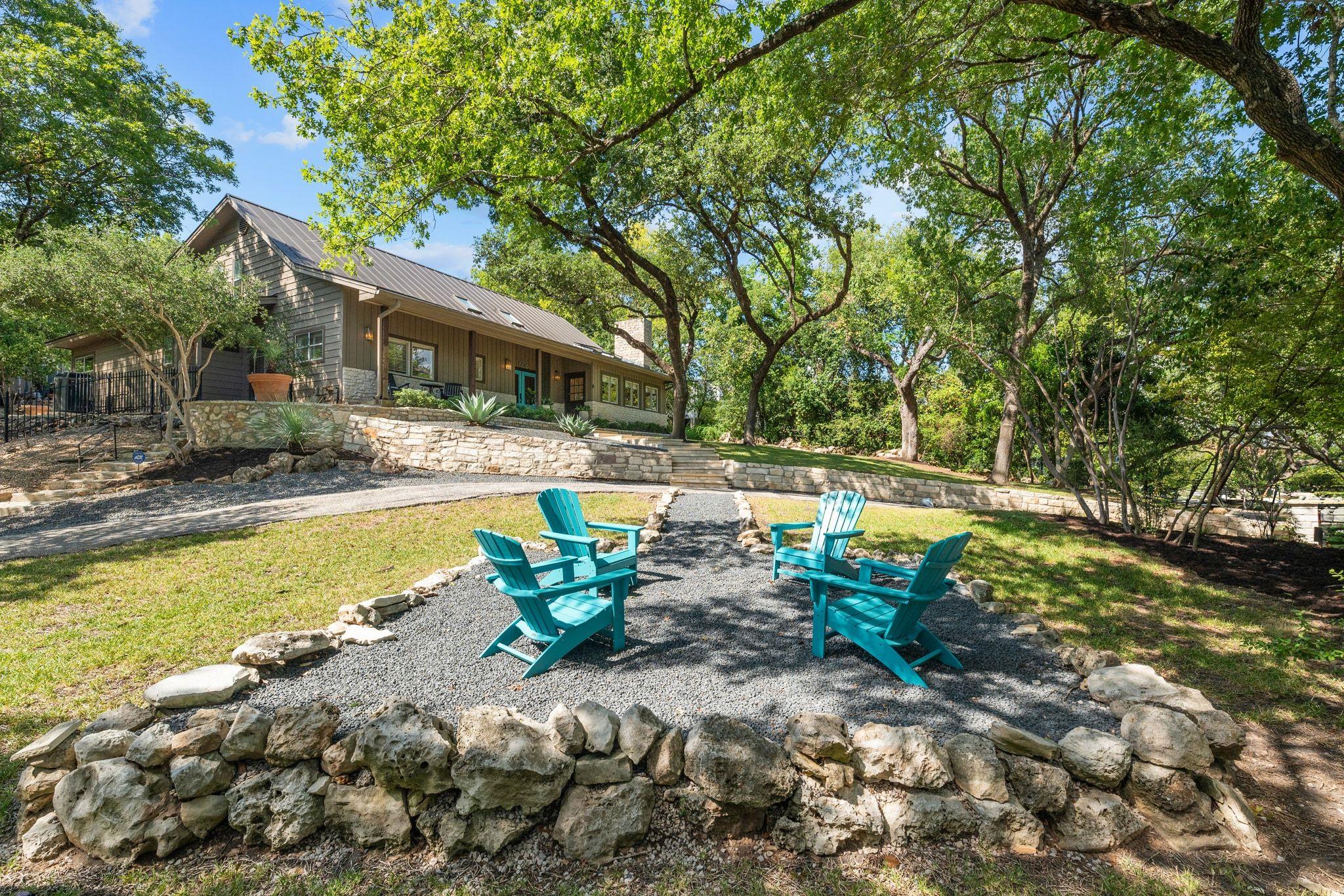 806 Rock Creek Dr, West Lake Hills, TX 78746