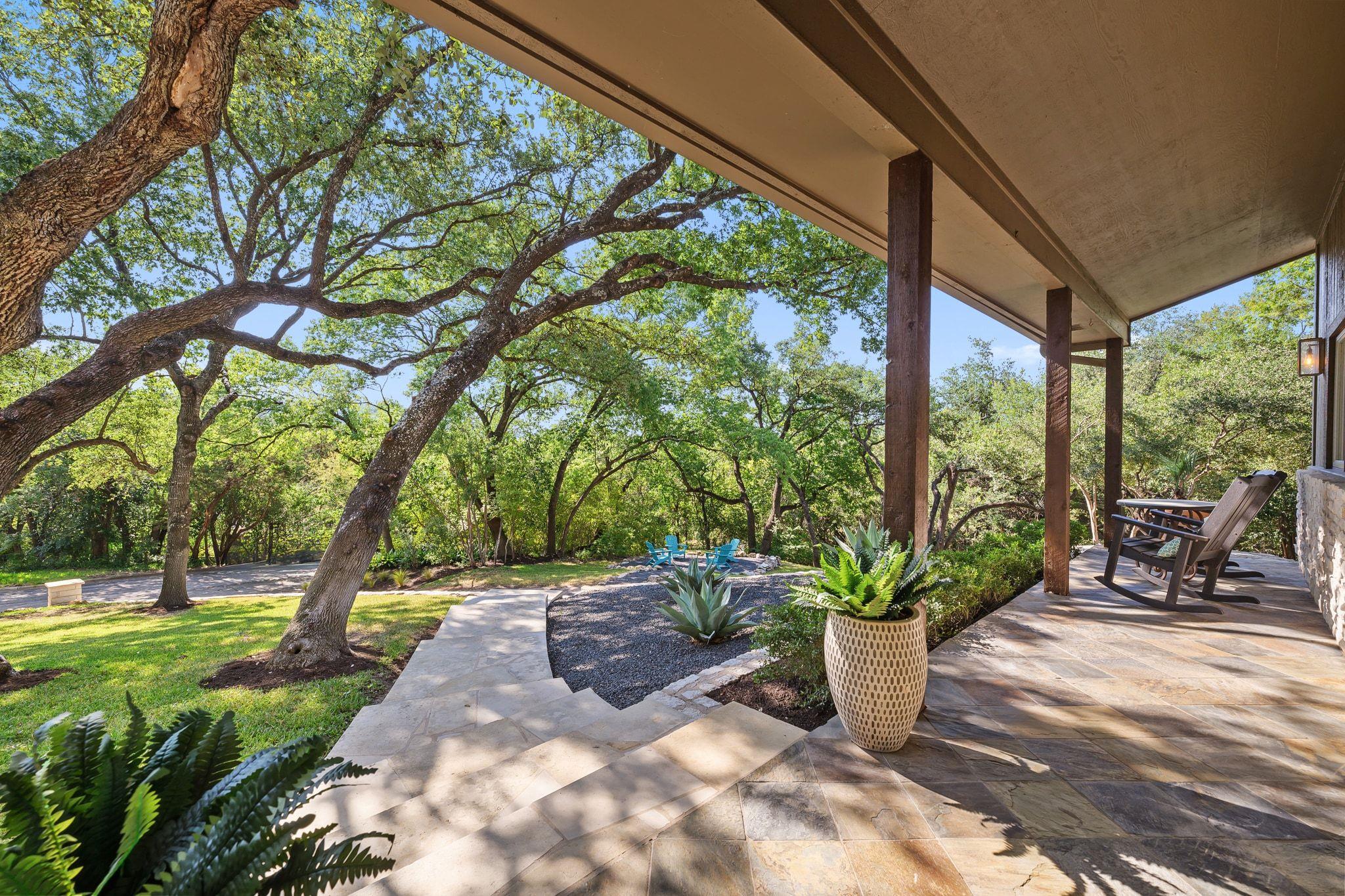 806 Rock Creek Dr, West Lake Hills, TX 78746