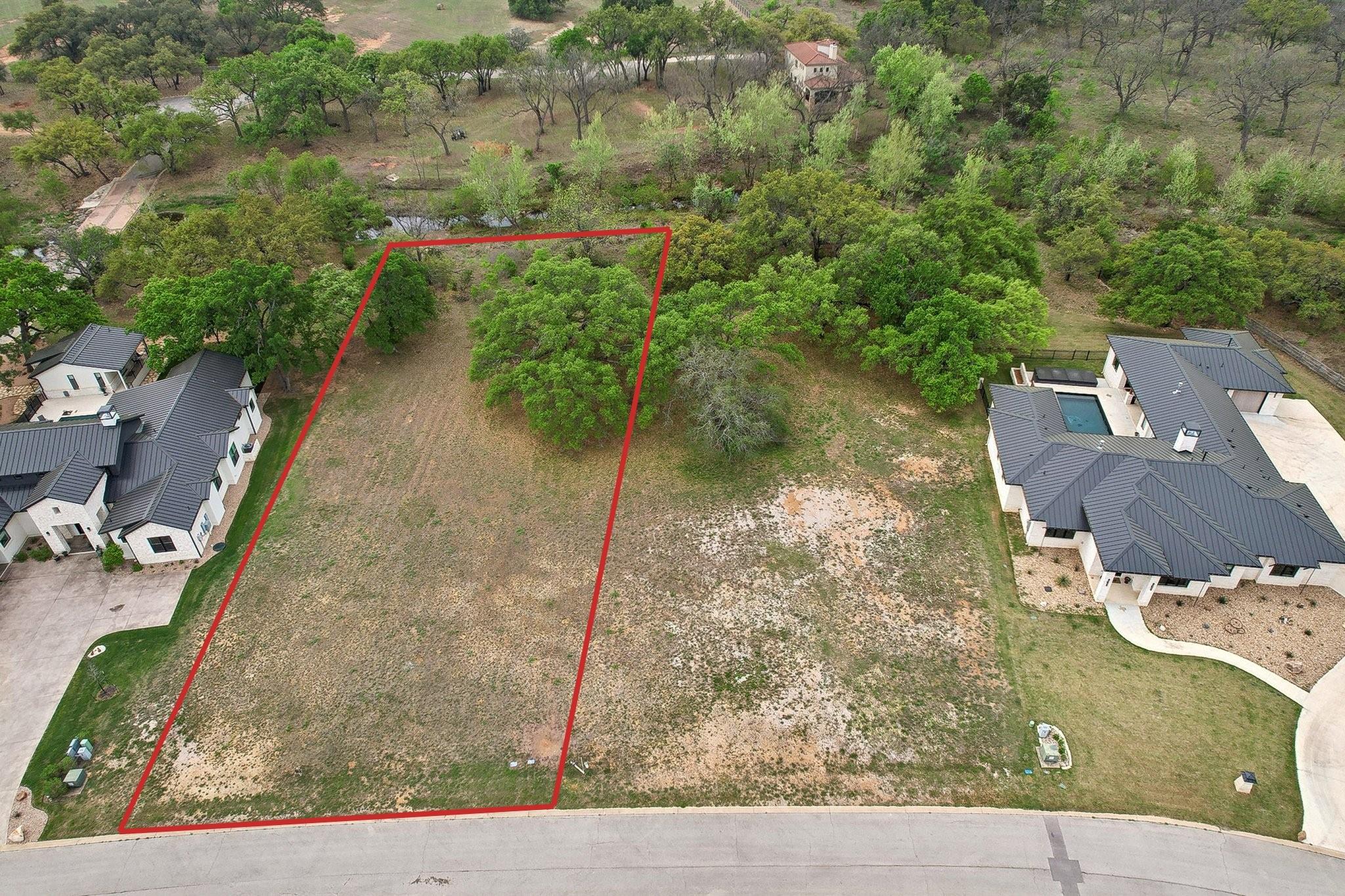 205 Mitchell Creek Dr, Horseshoe Bay, TX 78657