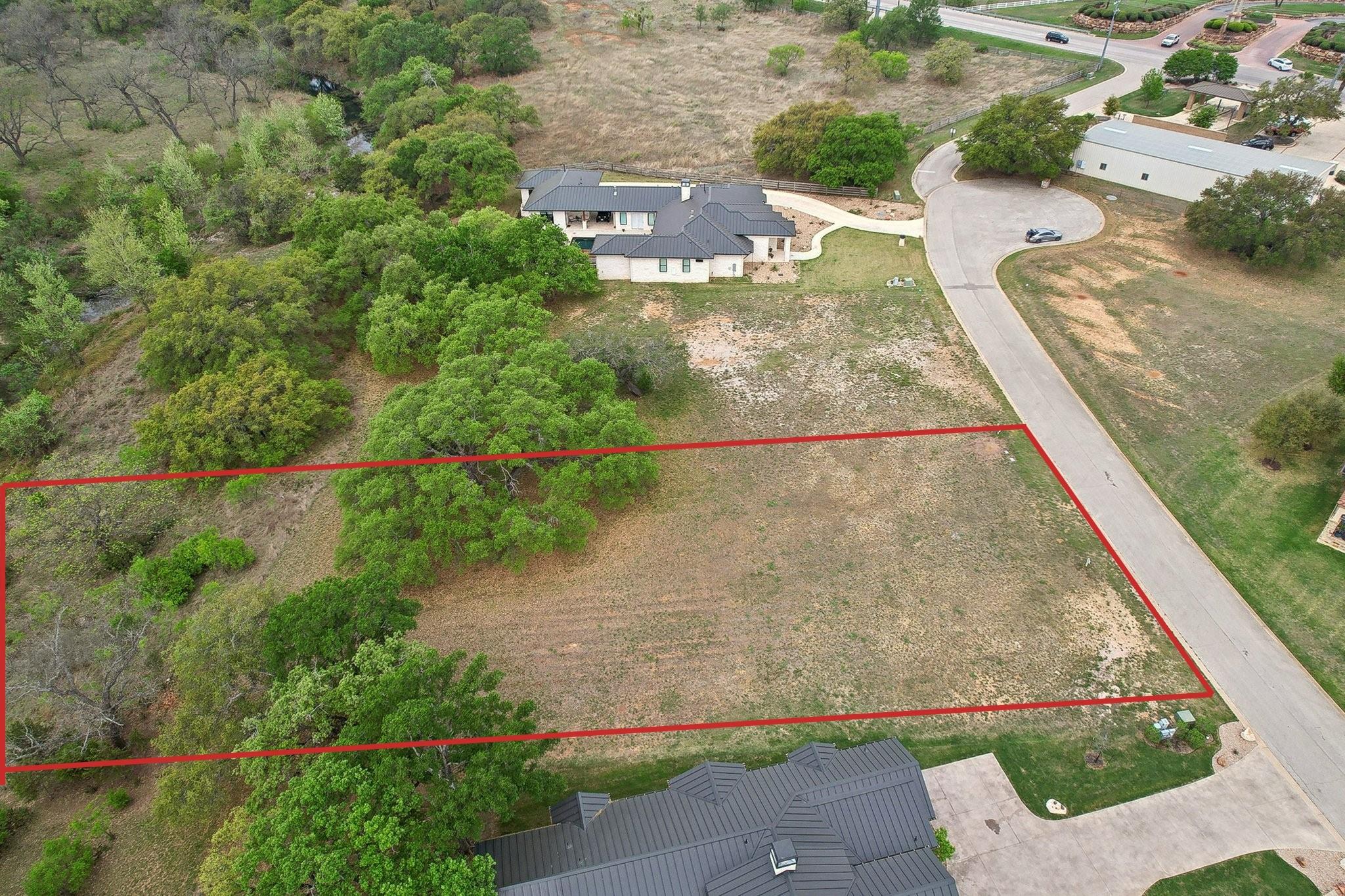 205 Mitchell Creek Dr, Horseshoe Bay, TX 78657
