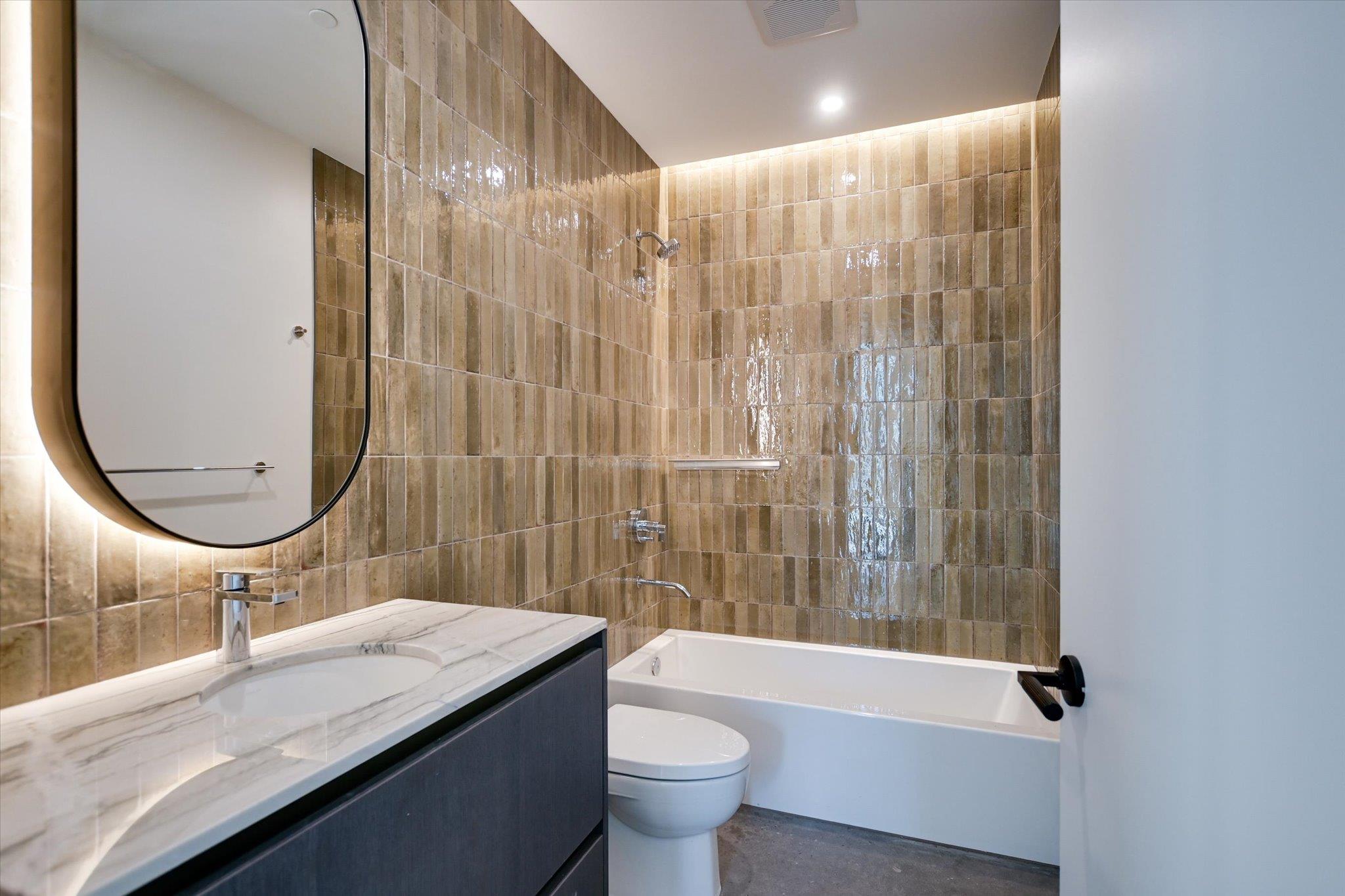 610 Davis St # 4502, Austin, TX 78701