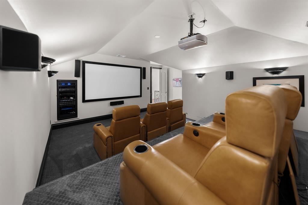 401 Brooks Hollow Rd, Lakeway, TX 78734