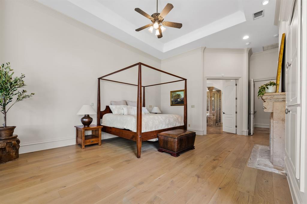 401 Brooks Hollow Rd, Lakeway, TX 78734