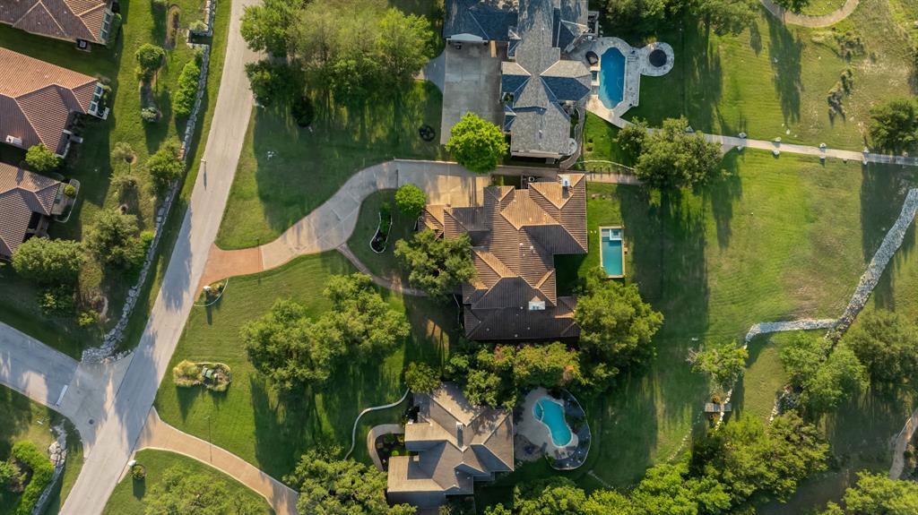 401 Brooks Hollow Rd, Lakeway, TX 78734