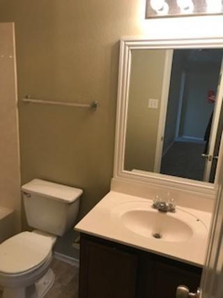 103 Paddington Way, Hutto, TX 78634