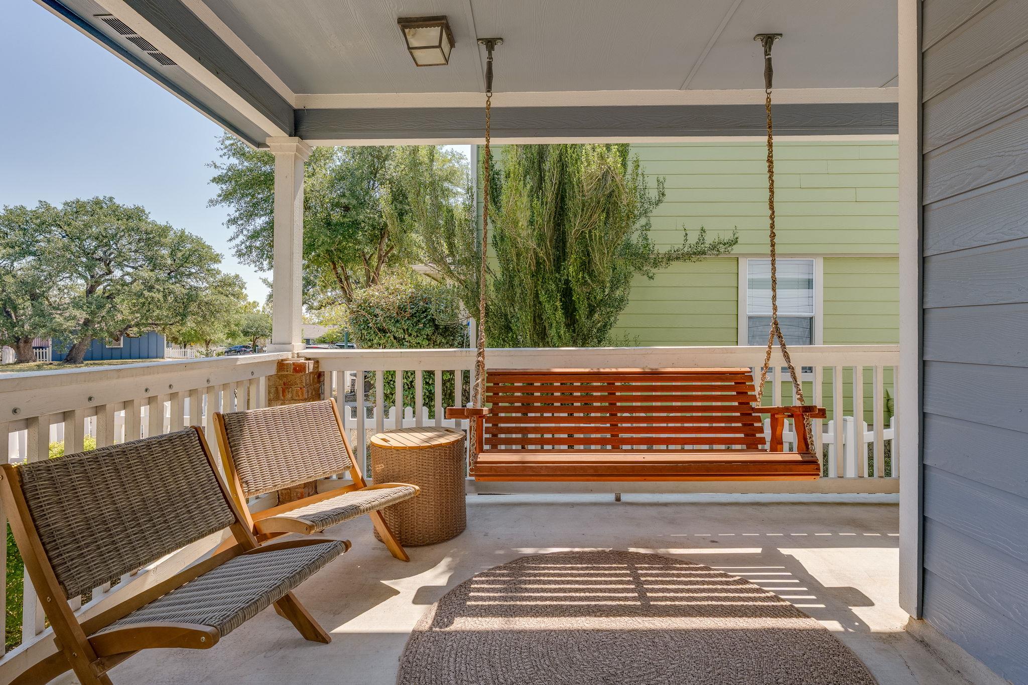 356 Wetzel, Kyle, TX 78640