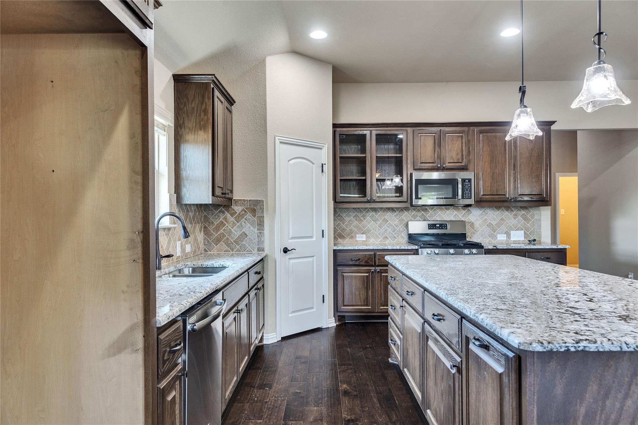 2132 Montesol Ln, Leander, TX 78641