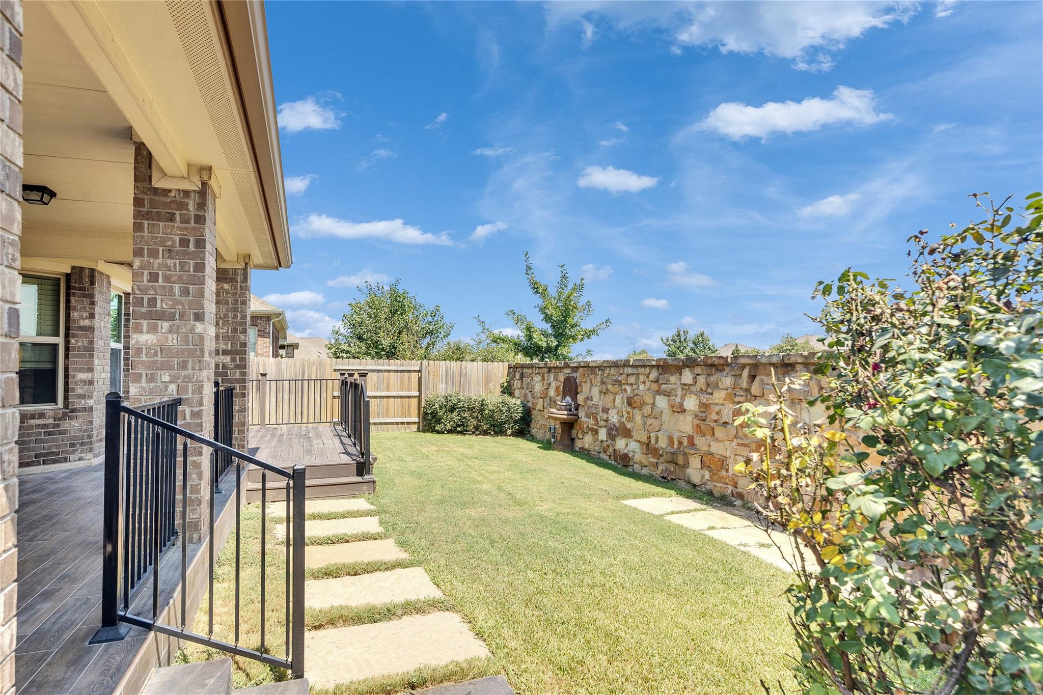 2132 Montesol Ln, Leander, TX 78641