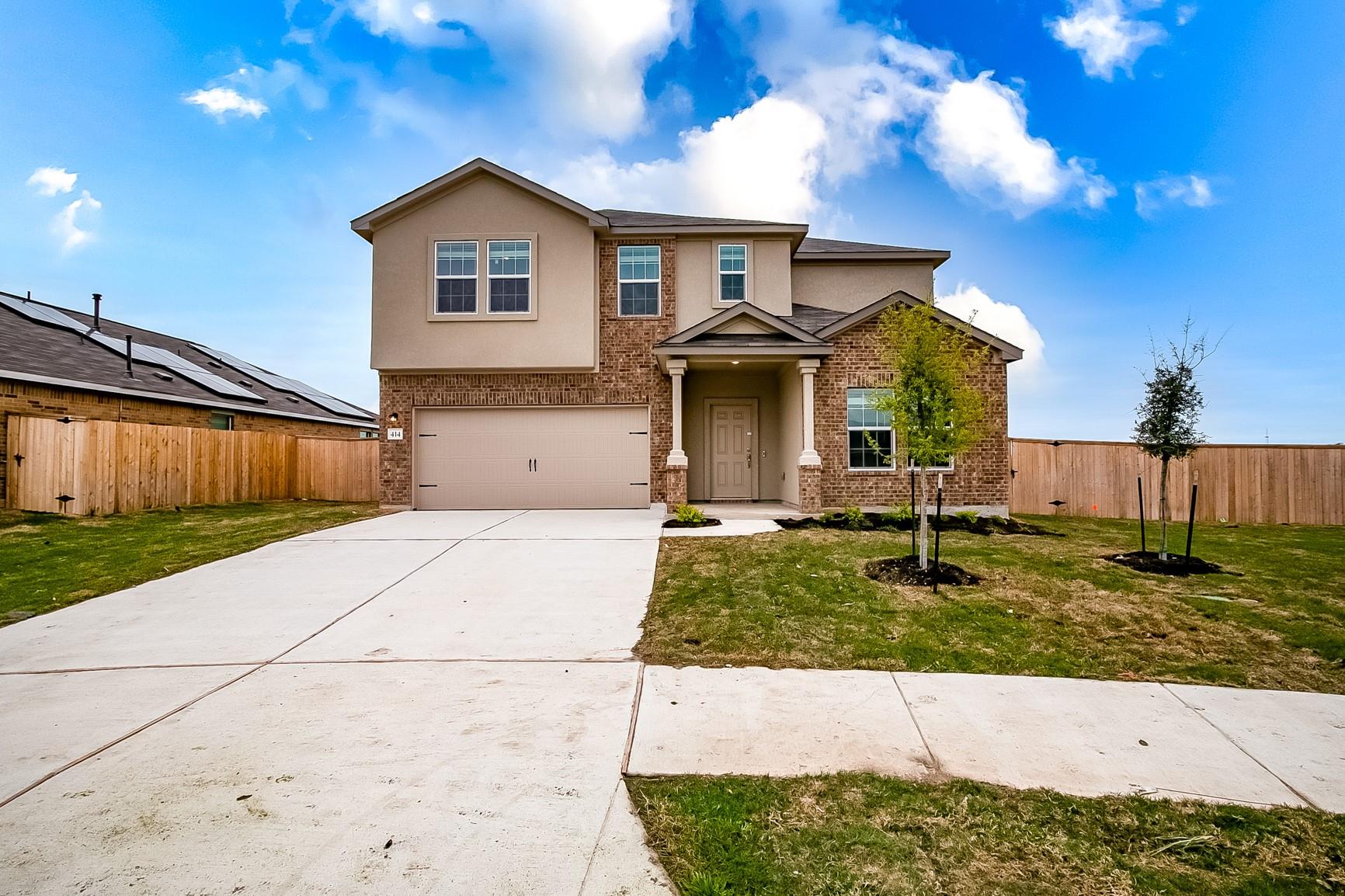 414 Sebring Cir, Hutto, TX 78634