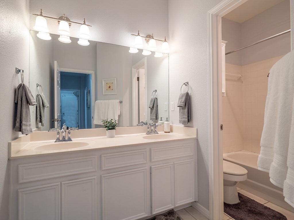 11105 Appletree Ln, Austin, TX 78726