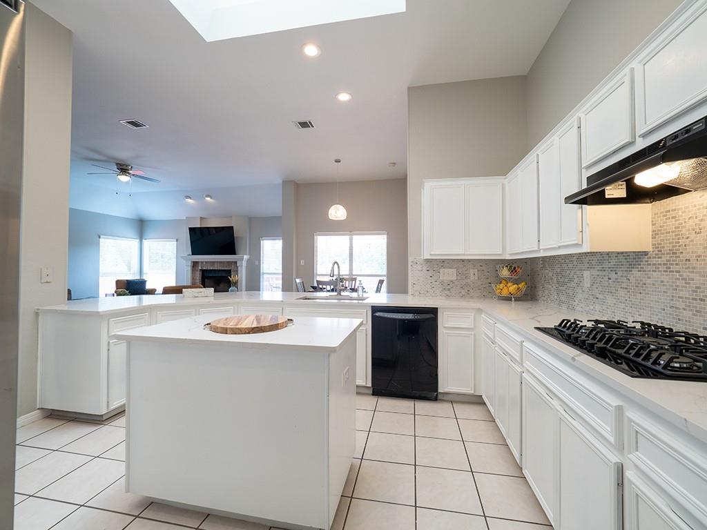 11105 Appletree Ln, Austin, TX 78726