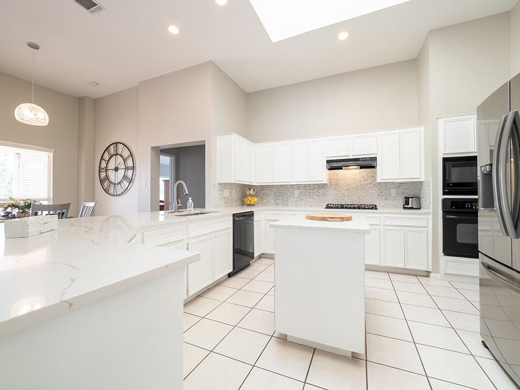 11105 Appletree Ln, Austin, TX 78726