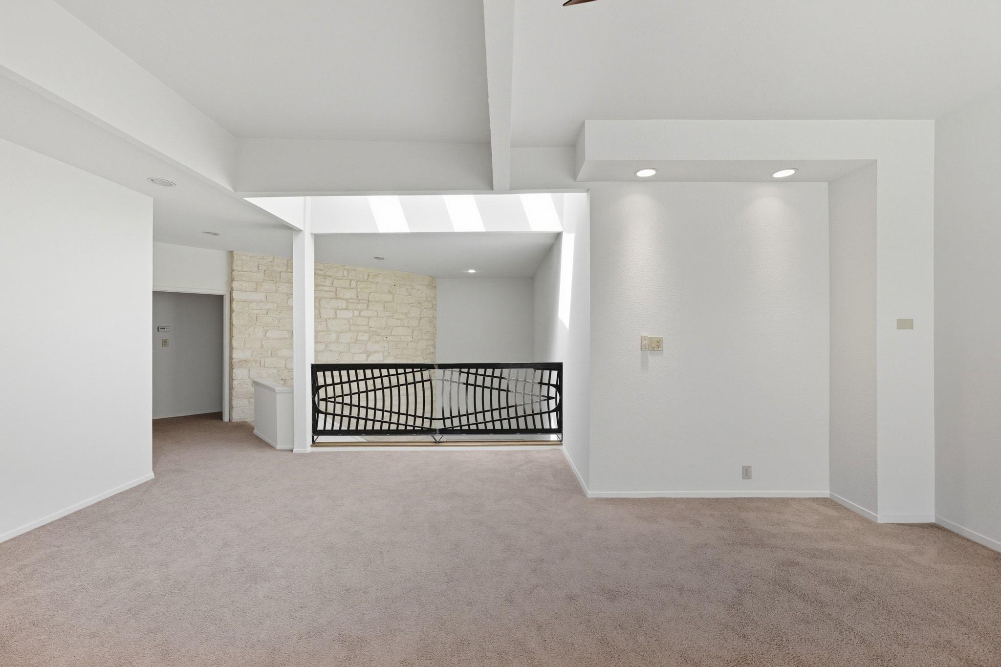 1 Crystal Springs Ct # G, The Hills, TX 78738