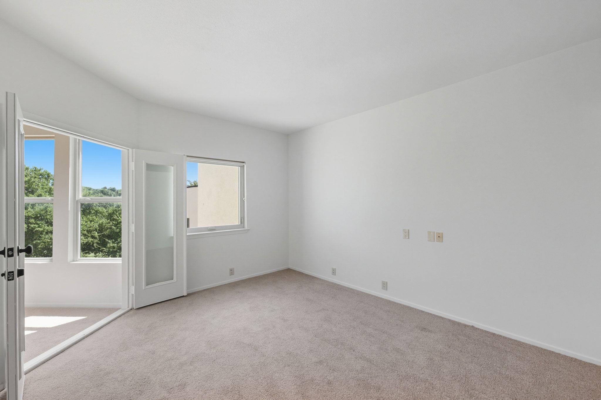 1 Crystal Springs Ct # G, The Hills, TX 78738