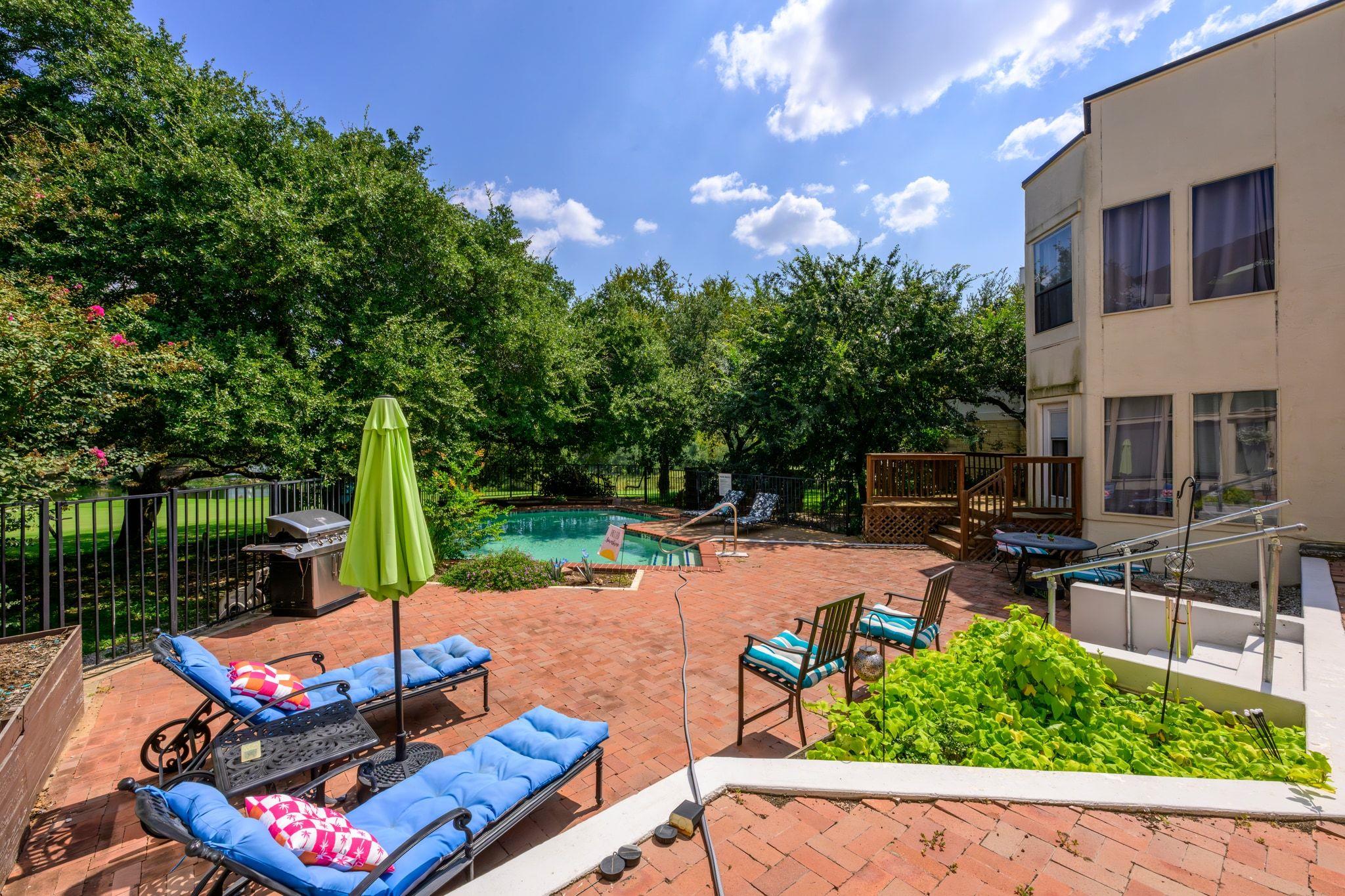 1 Crystal Springs Ct # G, The Hills, TX 78738