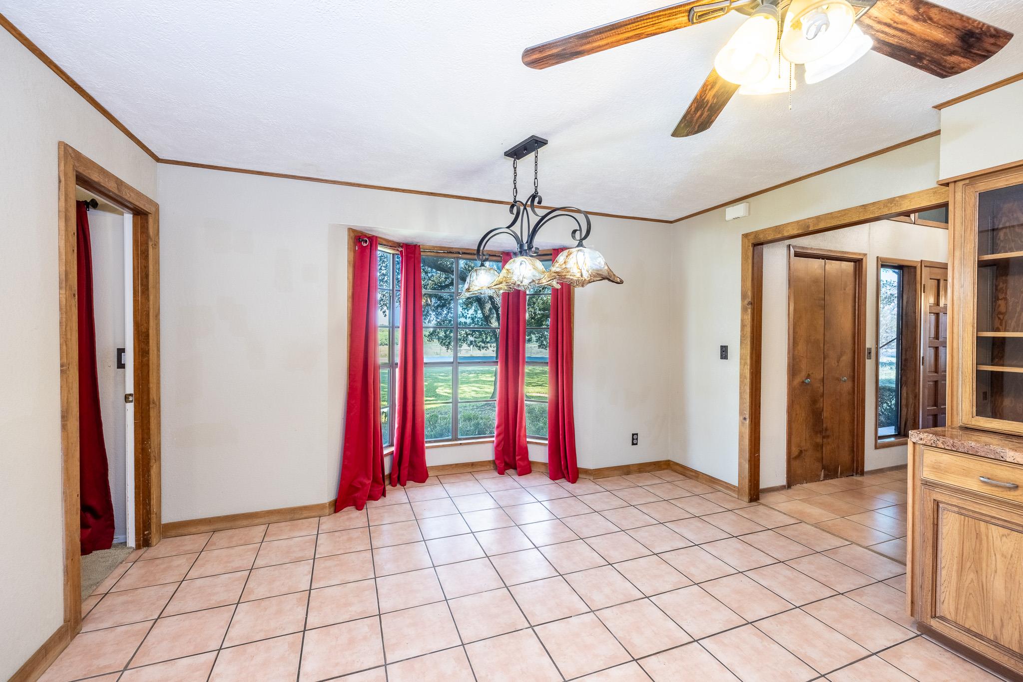 2405 County Road 239, Gonzales, TX 78629