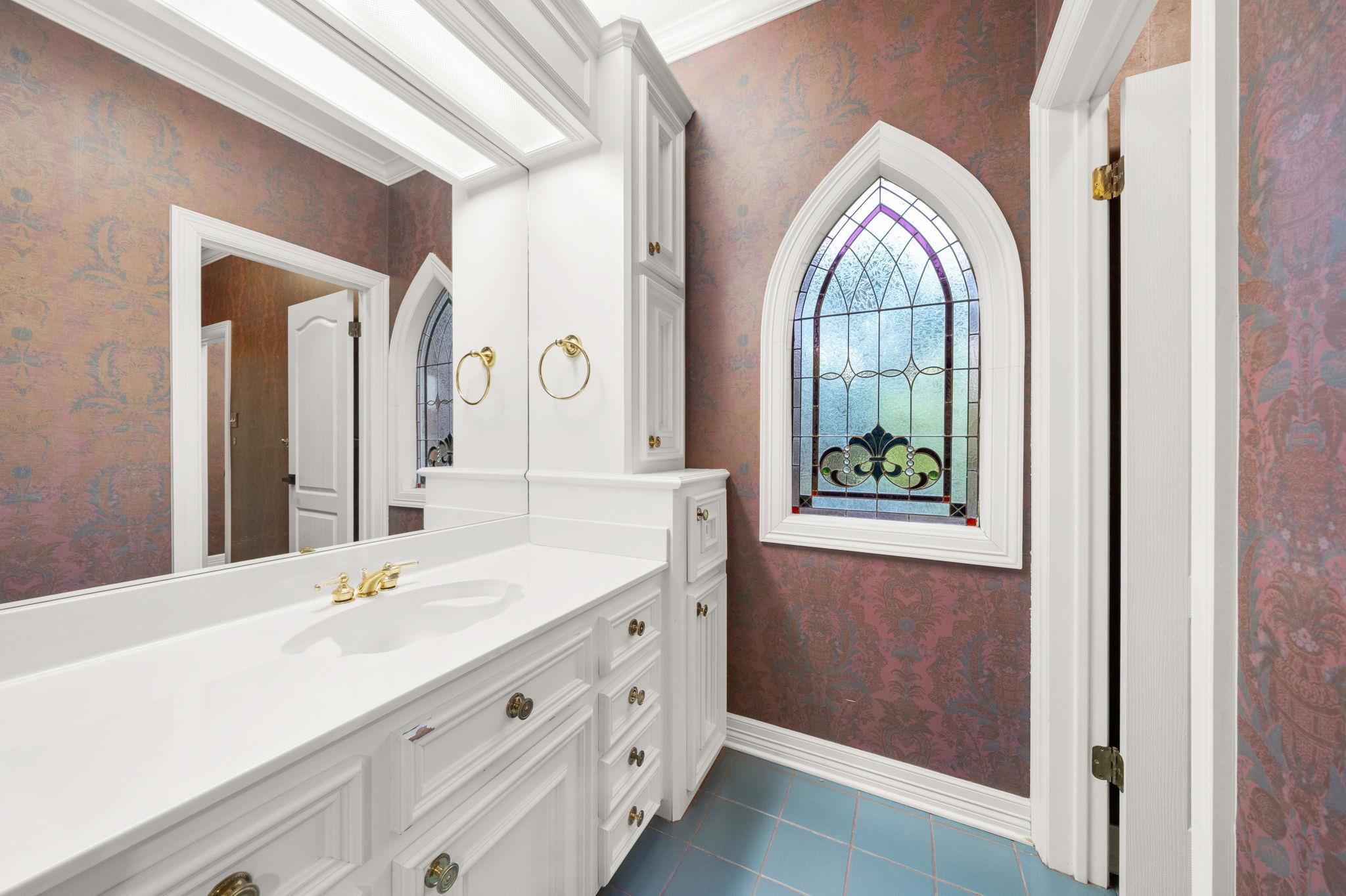 901 Westlake Dr, West Lake Hills, TX 78746