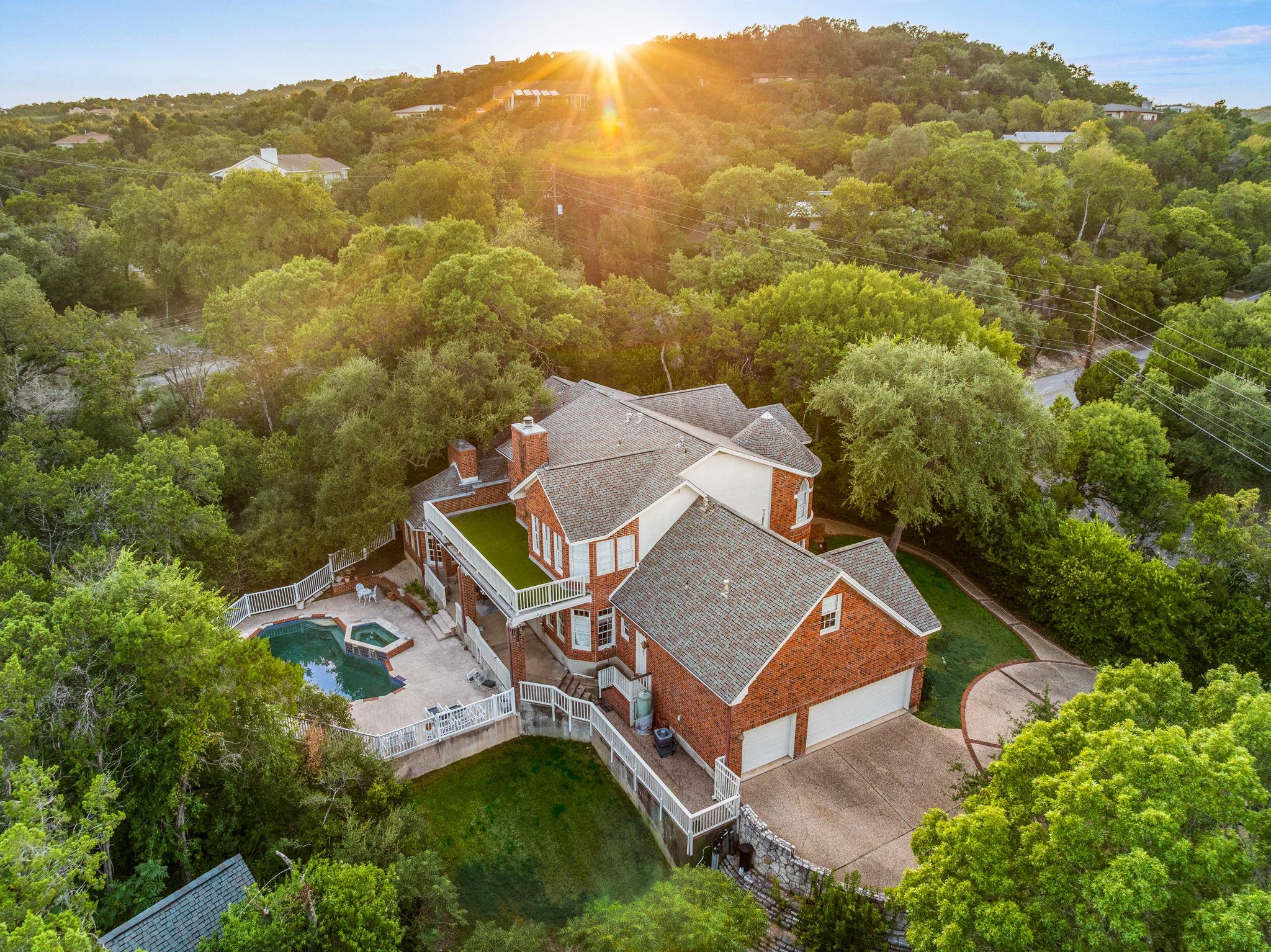 901 Westlake Dr, West Lake Hills, TX 78746