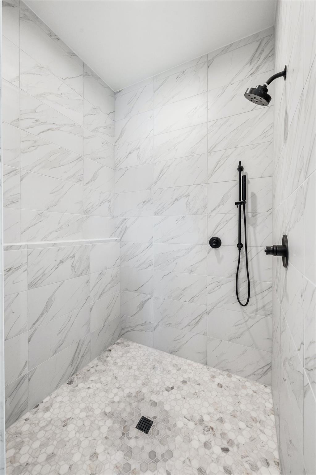 125 Stockman Dr, Dripping Springs, TX 78620