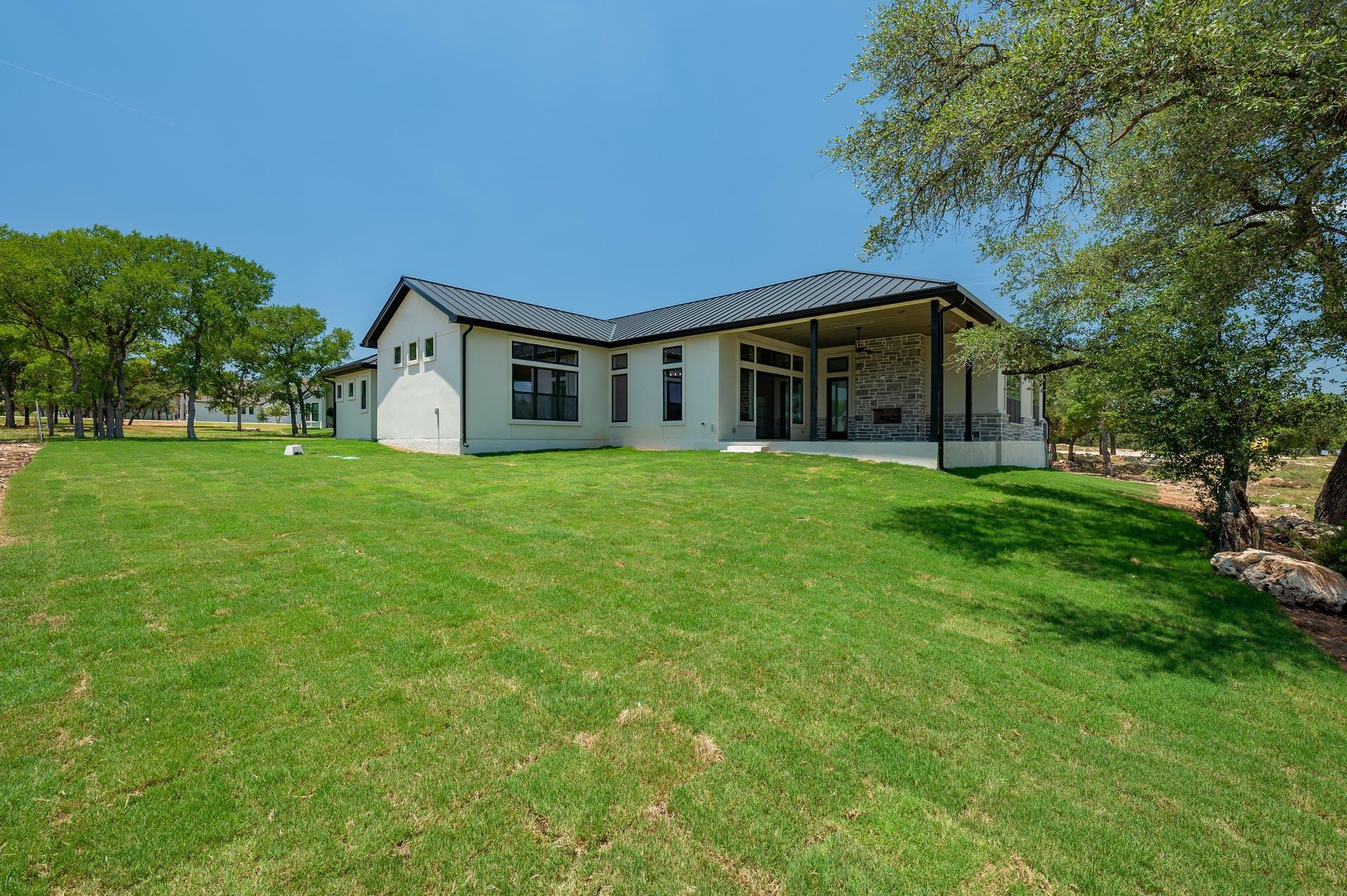125 Stockman Dr, Dripping Springs, TX 78620