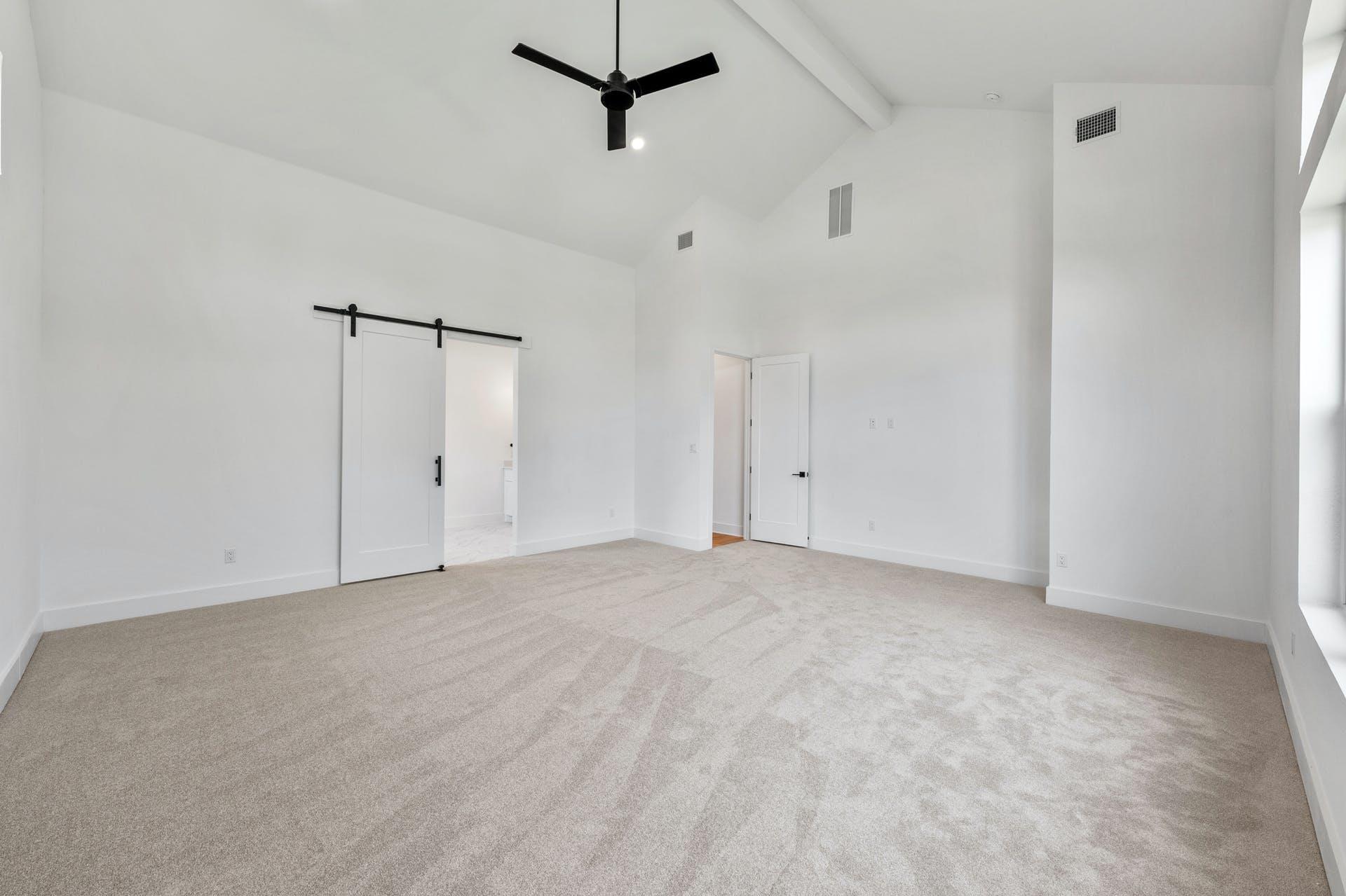 125 Stockman Dr, Dripping Springs, TX 78620